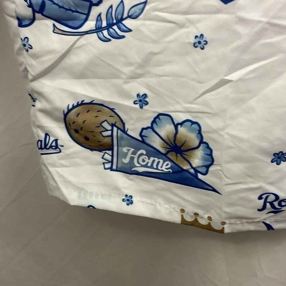 Kansas City Royals Hawaiian Button Up Short Sleeve Shirt Size XL Miller Lite - Picture 6 of 8
